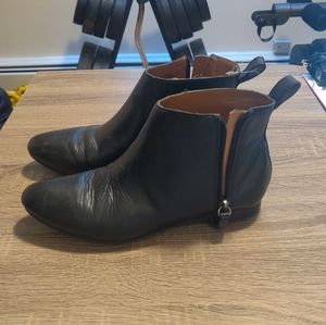 Gap Black Leather Ankle Booties